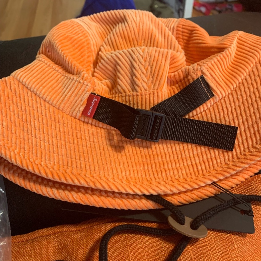 Stone island x supreme hat